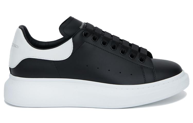 Alexander McQueen Oversized Sneaker 'Black White' купить в интернет-магазине Yoocart с быстрой доставкой по России.