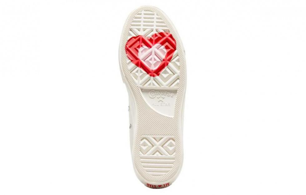 Converse Chuck Taylor All Star Lift Hi Y2K Heart Egret Women's купить в интернет-магазине Yoocart с быстрой доставкой по России.