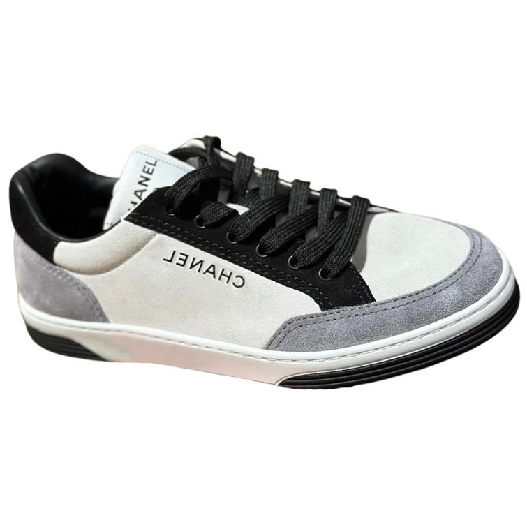 CHANEL Low-Top Skateboard Shoes Women's White Gray