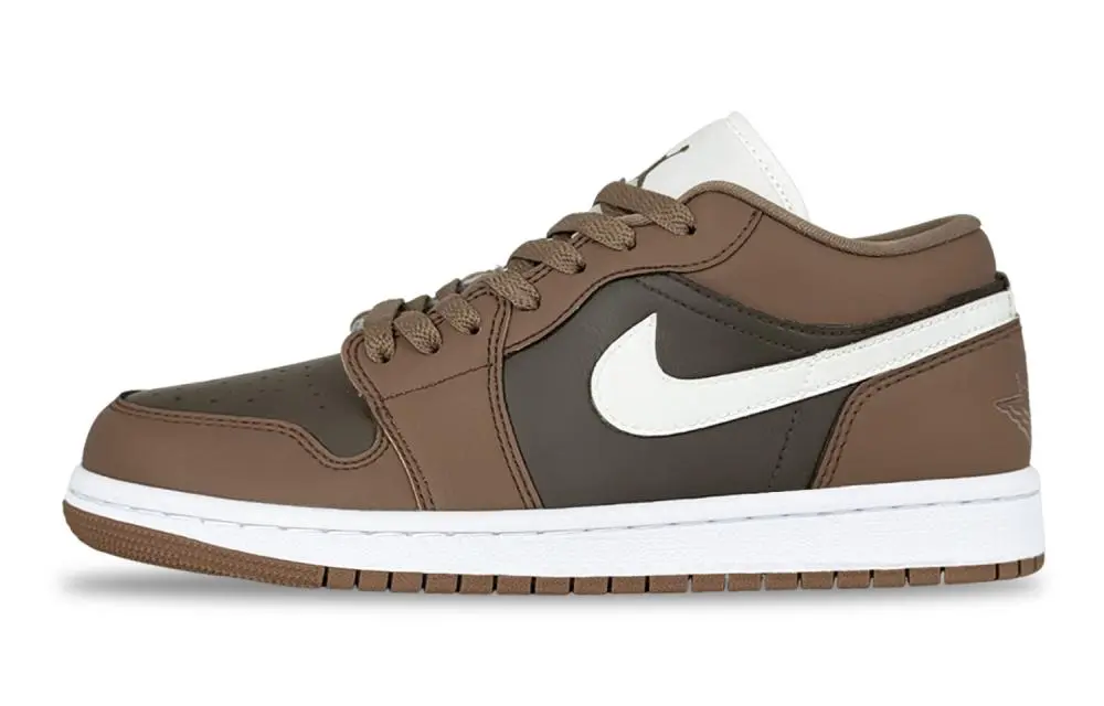 Jordan Air Jordan 1 Mocha Abrasion Resistant Low top Vintage Basketball Shoes Unisex White Brown