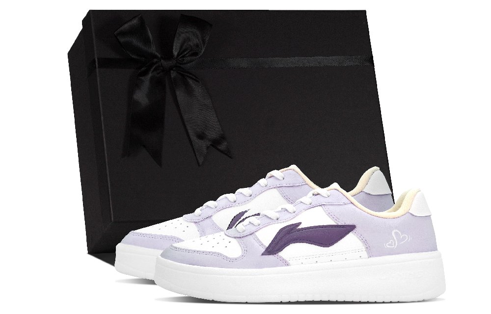 LiNing Pontoon Boats Slip Resistant And Abrasion Resistant Coverage Low Top Skateboard Shoes Women's White Purple