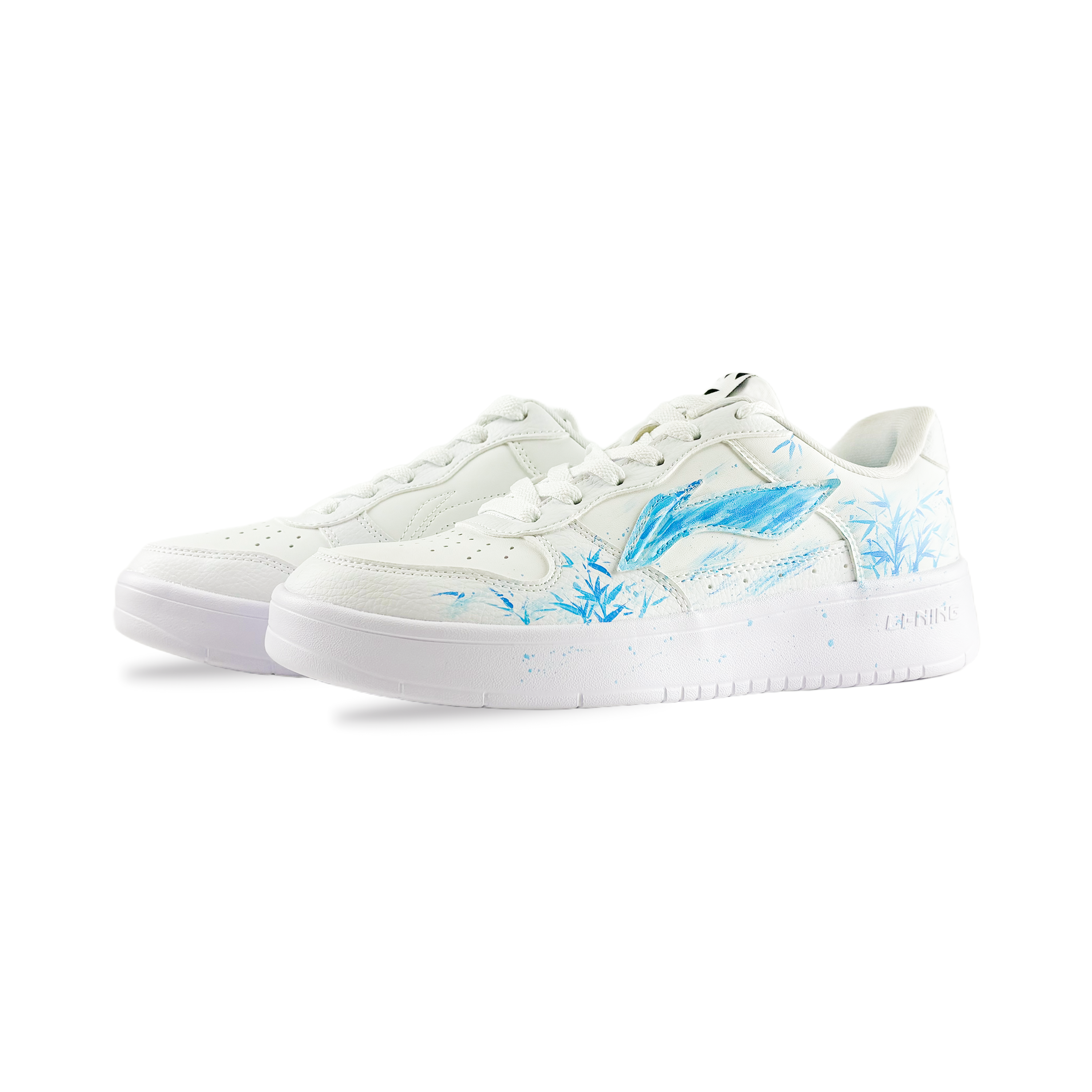 LiNing Pontoon Boats Coverage Slip Resistant And Abrasion Resistant Low Top Skateboard Shoes Men's White Blue купить в интернет-магазине Yoocart с быстрой доставкой по России.