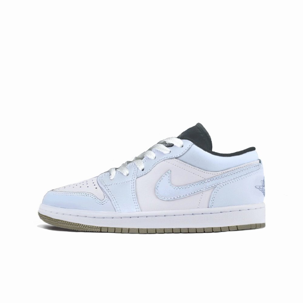 Jordan Air Jordan 1 Sea Salt Ice Cream Abrasion Resistant Low Top Vintage Basketball Shoes Unisex White Blue