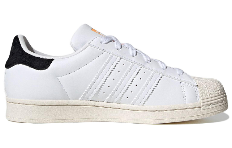 Adidas Women's Superstar 'Floral Patches - White Flash Orange' купить в интернет-магазине Yoocart с быстрой доставкой по России.