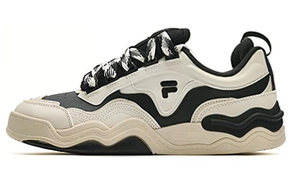 FILA FUSION KICK Wave Bottom Sneakers Cushioning Wear-Resistant Low-Top Skateboard Shoes Women's Black White
