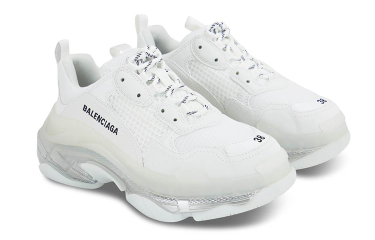 Balenciaga Triple S Sneaker 'White Iridescent' Women's купить в интернет-магазине Yoocart с быстрой доставкой по России.