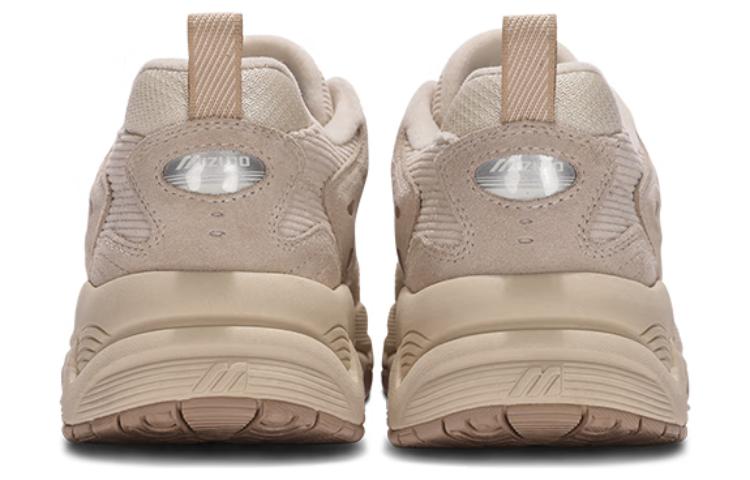 Mizuno Casual Dad Shoes 'Pepper Grey' купить в интернет-магазине Yoocart с быстрой доставкой по России.