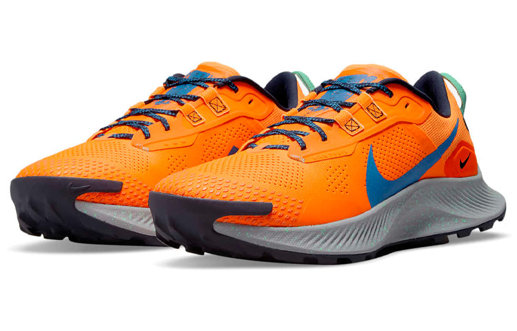Nike Pegasus Trail 3 Total Orange купить в интернет-магазине Yoocart с быстрой доставкой по России.