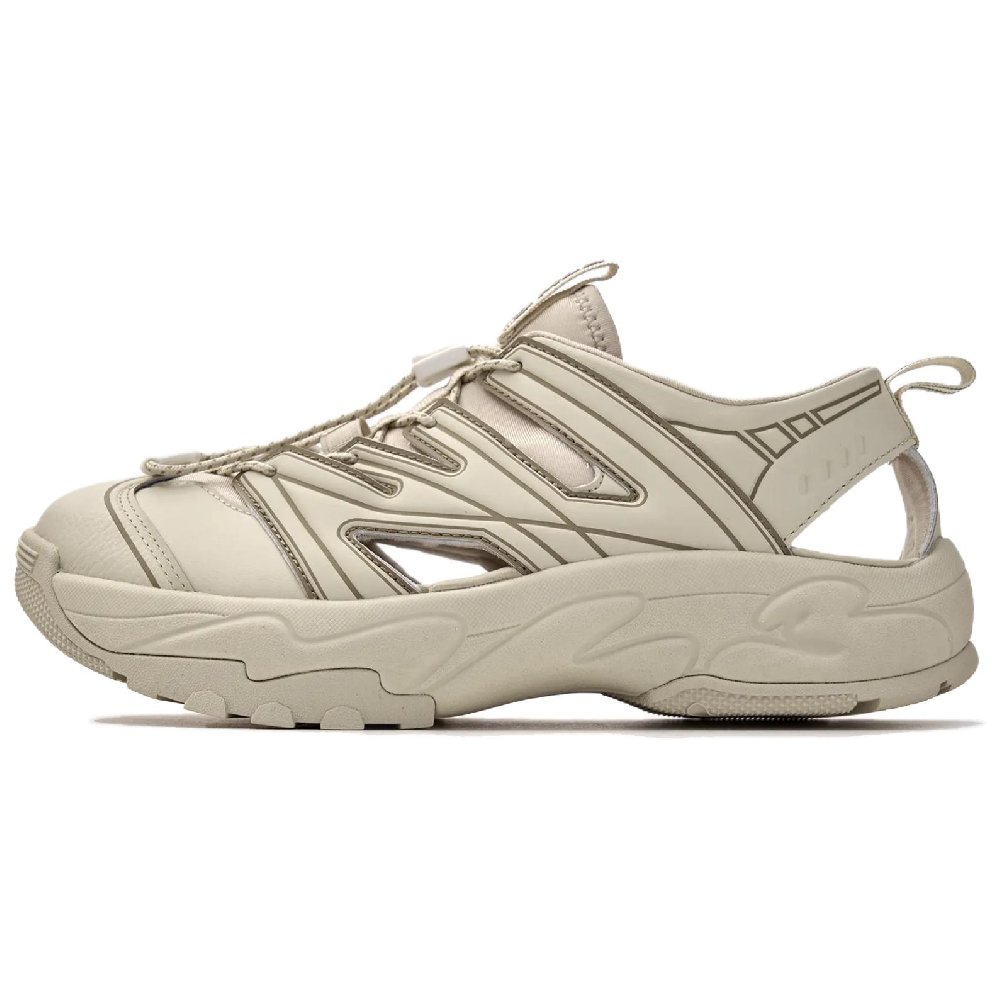 MLB New York Yankees Slip Resistant And Breathable River Trekking Shoes Unisex Beige