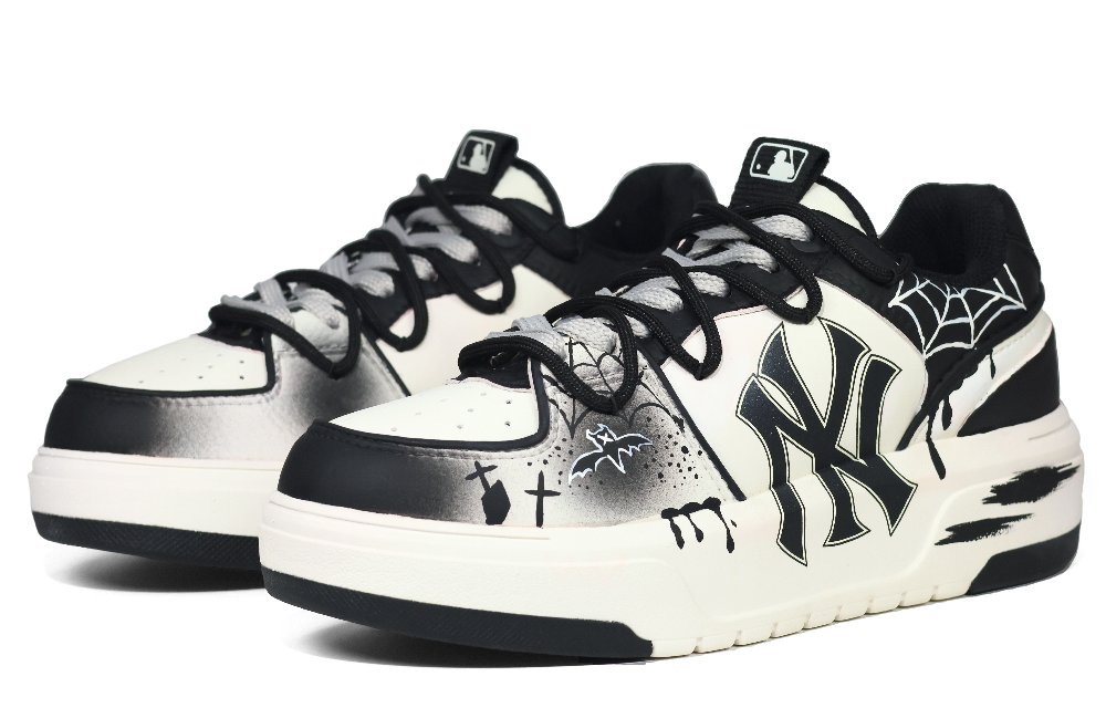 MLB Chunky Liner Wearable, Naughty Lightweight Anti Slip Low Top Skateboard Shoes Unisex Black White