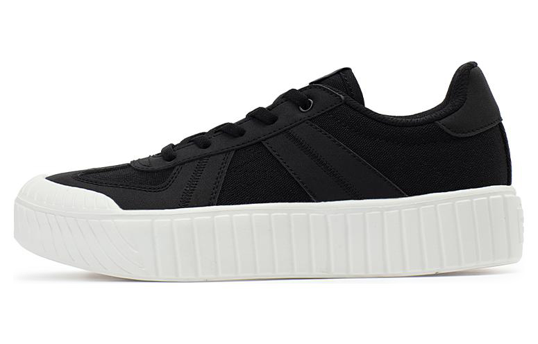 361° Slip Resistant, Abrasion Resistant, Lightweight, Breathable Low Top Skateboard Shoes Women's Black White