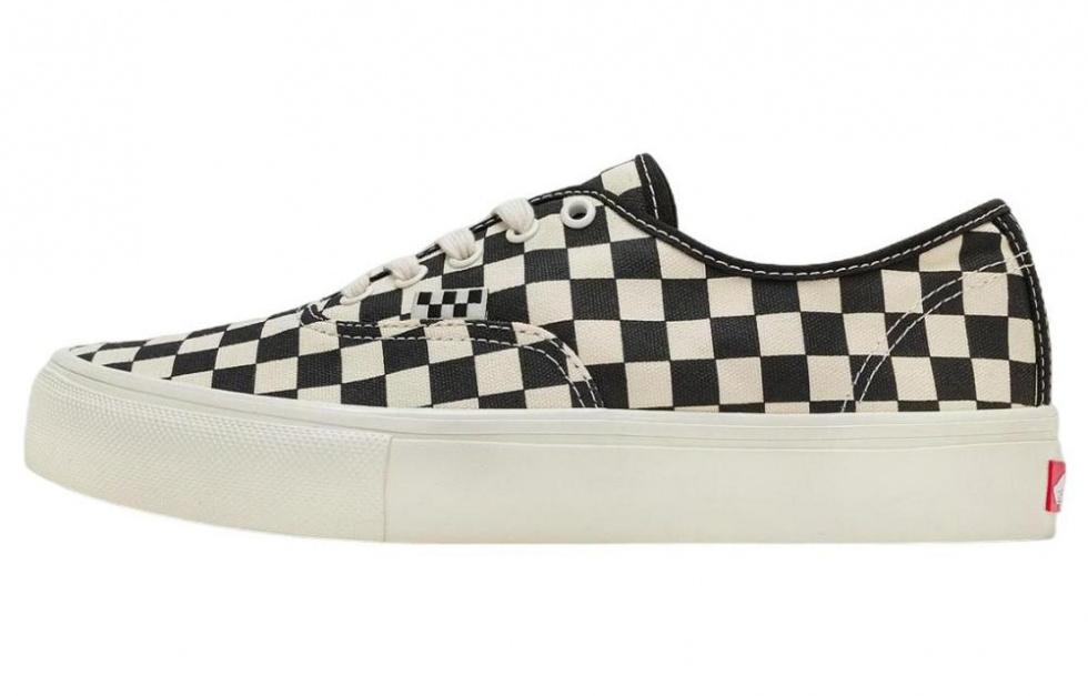 Authentic Skate Vans 'Checkerboard Marshmallow'