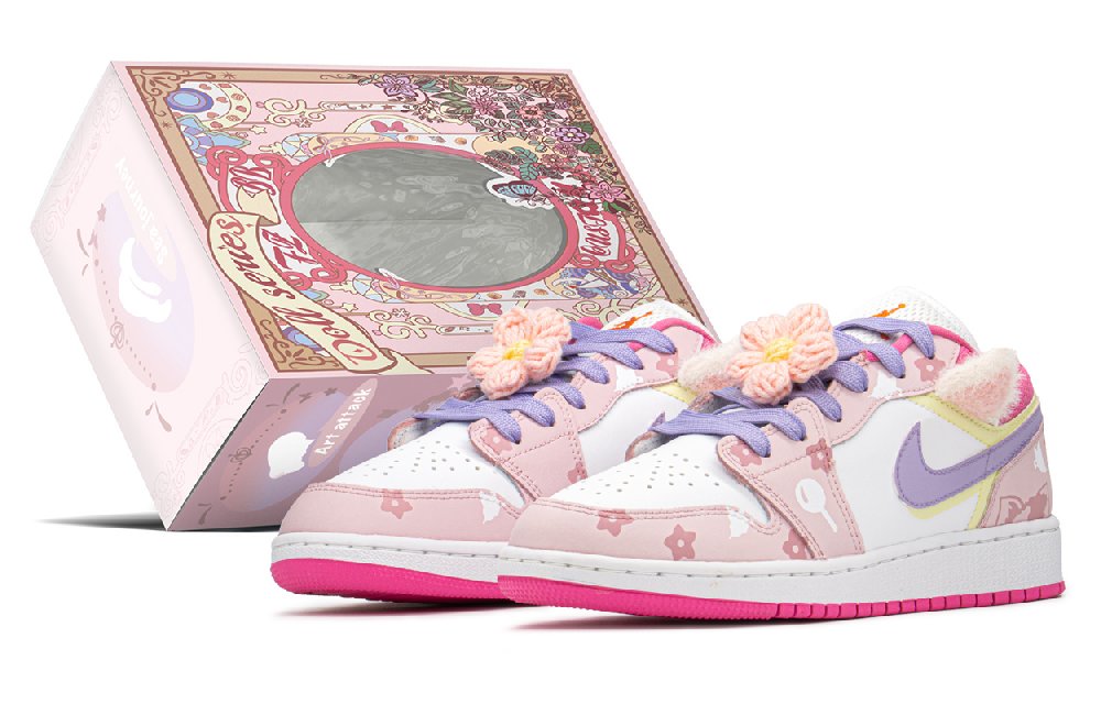 Jordan Air Jordan 1 Low Slip Resistant, Abrasion Resistant, Lightweight Low Top Vintage Basketball Shoes GS Pink Purple