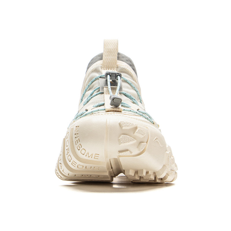 LiNing CF Tracing, Forest Environment Low Top Hiking Shoes Women's Beige Gray купить в интернет-магазине Yoocart с быстрой доставкой по России.