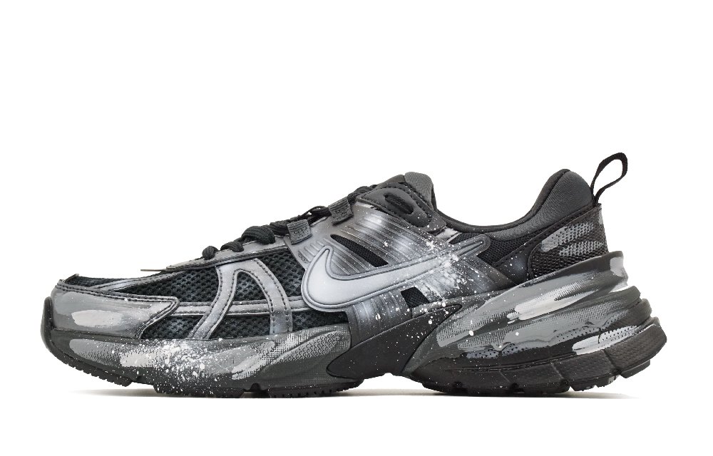Nike V2K Run Abrasion-Resistant Low-Top Running Shoes Men's Black