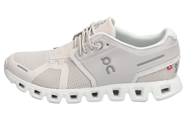 On Running Cloud 5 Pearl White Women's