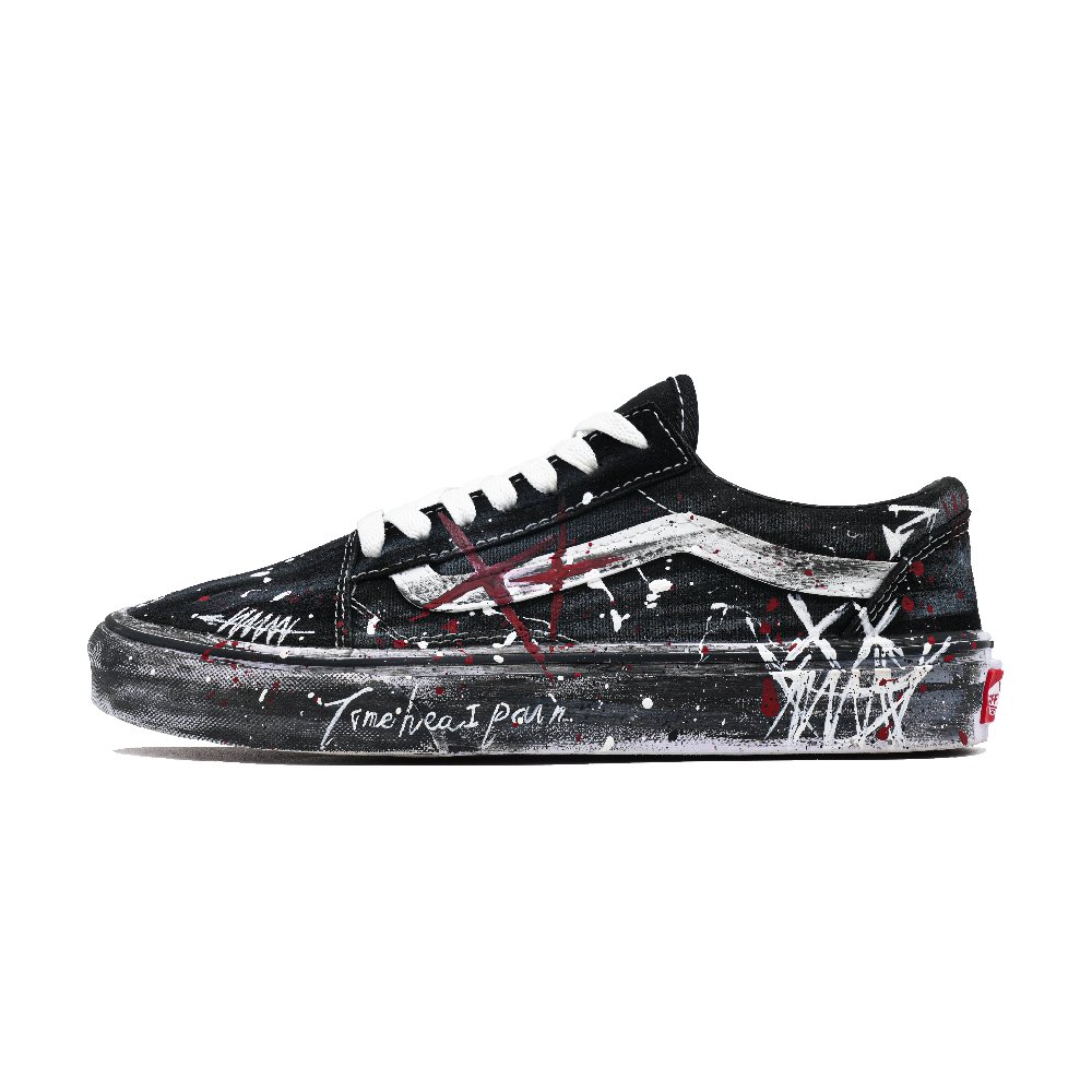 Vans Old Skool Red Charm Smiley Face Breathable Low Top Canvas Shoes Unisex Black Red