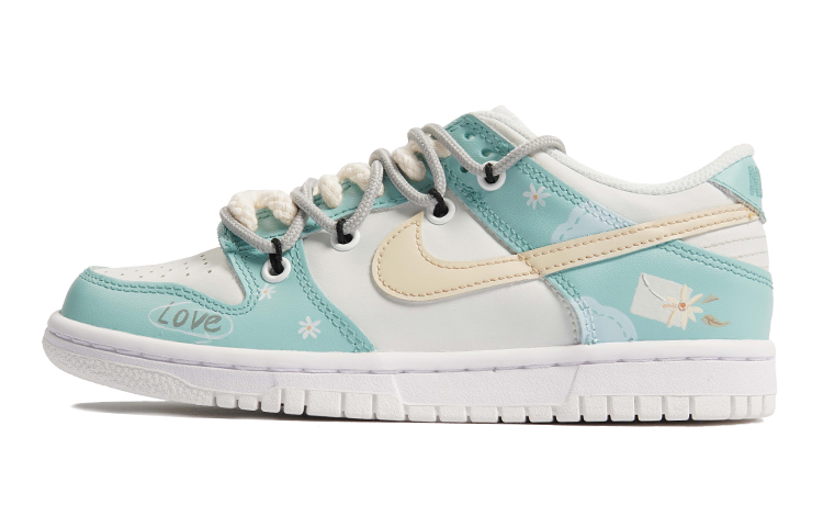 Nike Dunk Anti-Slip And Wear-Resistant Lightweight Low-Top Skateboard Shoes Women's Matcha