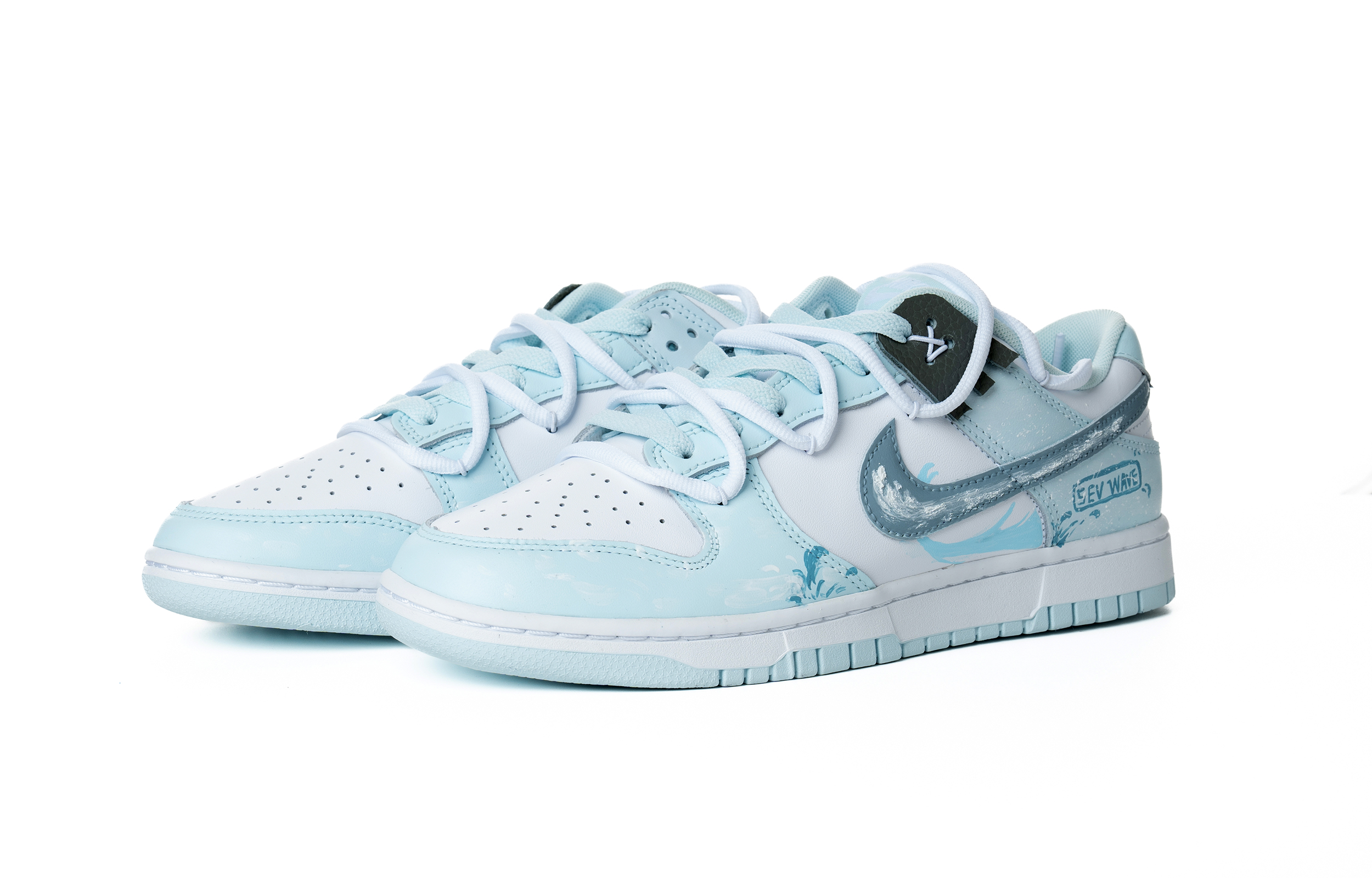 Nike Dunk Fashion Versatile Emerald Waves Endless Slip-Resistant Low-Top Skateboard Shoes Men's Blue White купить в интернет-магазине Yoocart с быстрой доставкой по России.