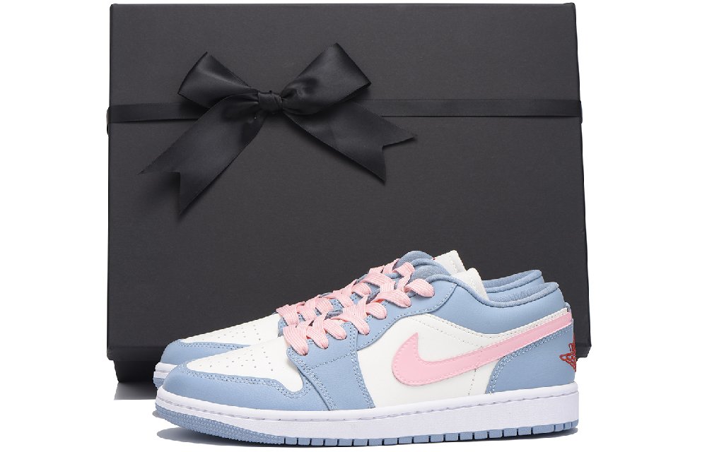 Jordan Air Jordan 1 Anti-Slip Wear-Resistant Low-Top Vintage Basketball Shoes Women's White Blue