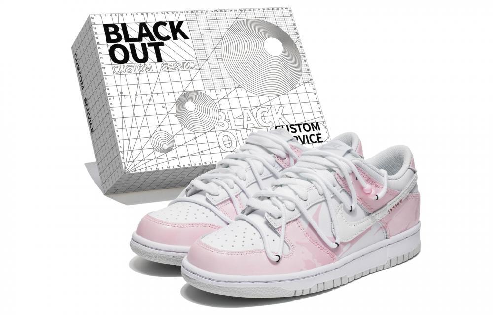 Nike Dunk Slip-Resistant Low-Top Skateboard Shoes Women's Pink White