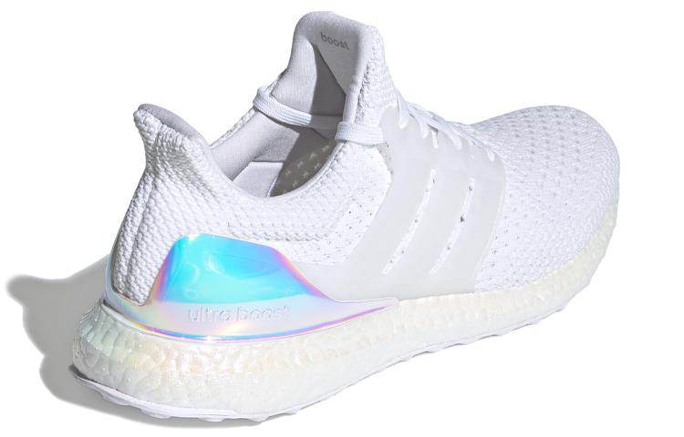 Adidas UltraBoost Clima 'Iridescent Pack White' купить в интернет-магазине Yoocart с быстрой доставкой по России.