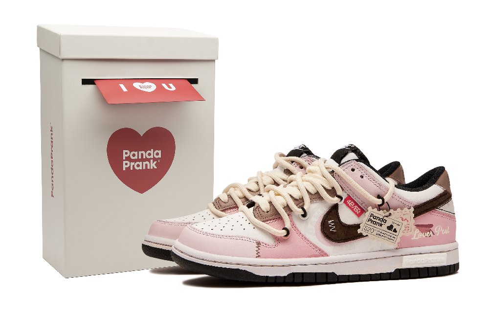 Nike Dunk Skateboard Shoes Women's Low top Pink/White/Brown