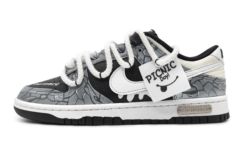 Nike Dunk Skateboard Shoes Women's Low-Top Black/Yellow