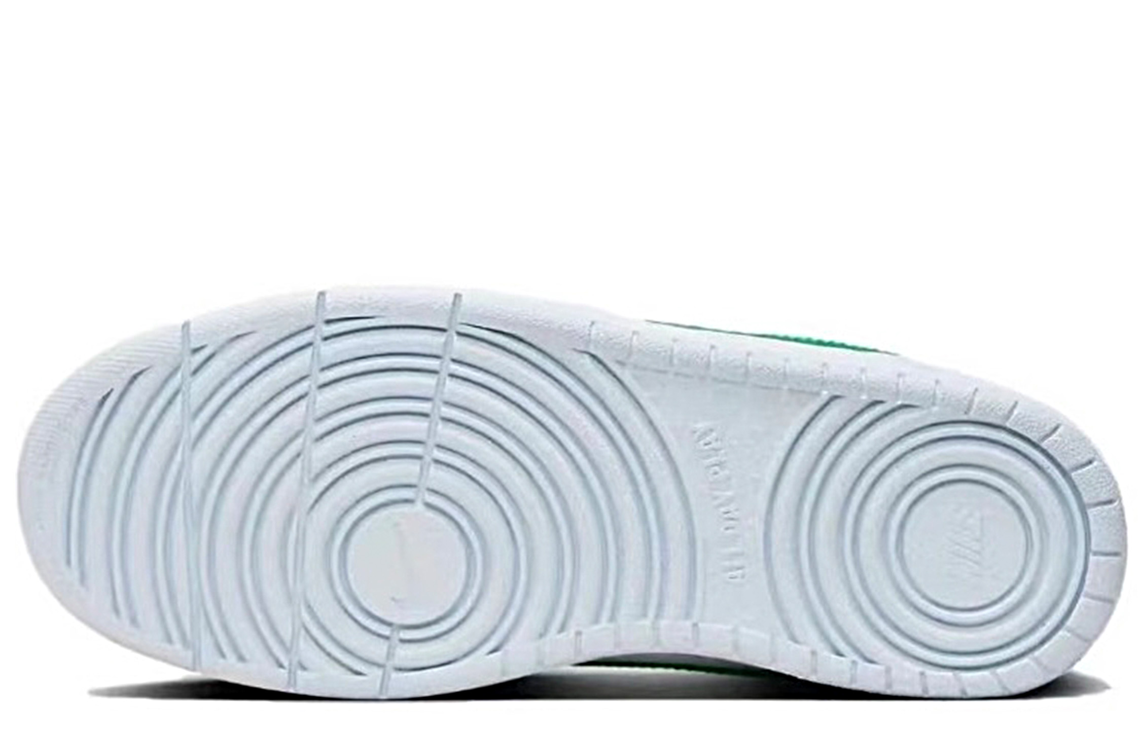 Nike Court Borough Anti Slip Wear Resistant Low Top Skateboard Shoes Women's Goddess Pink купить в интернет-магазине Yoocart с быстрой доставкой по России.
