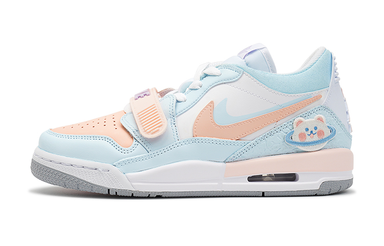 Jordan Legacy 312 Berry Bear Space Bear Cushioning Wear-Resistant Low-Top Vintage Basketball Shoes GS Light Blue