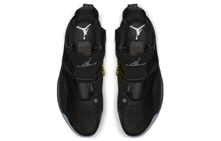 Air Jordan 33 'Utility Blackout' купить в интернет-магазине Yoocart с быстрой доставкой по России.