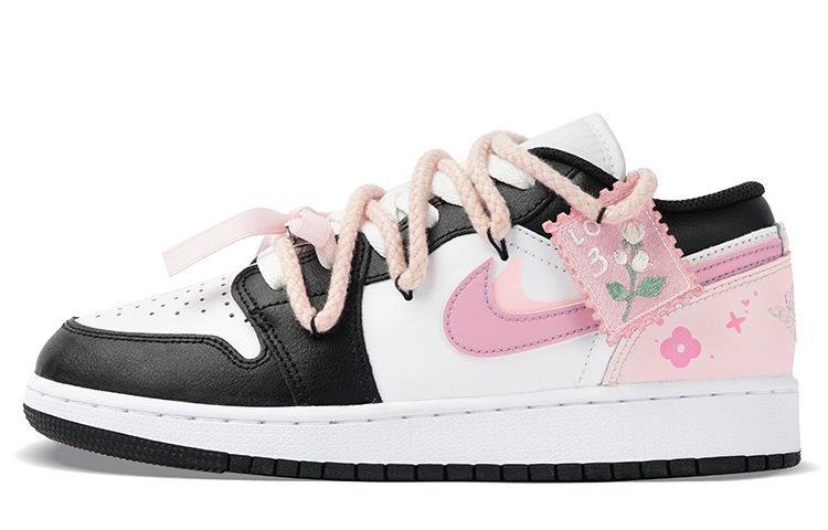 Jordan Air Jordan 1 Low Top Vintage Basketball Shoes Women's Black Pink купить в интернет-магазине Yoocart с быстрой доставкой по России.