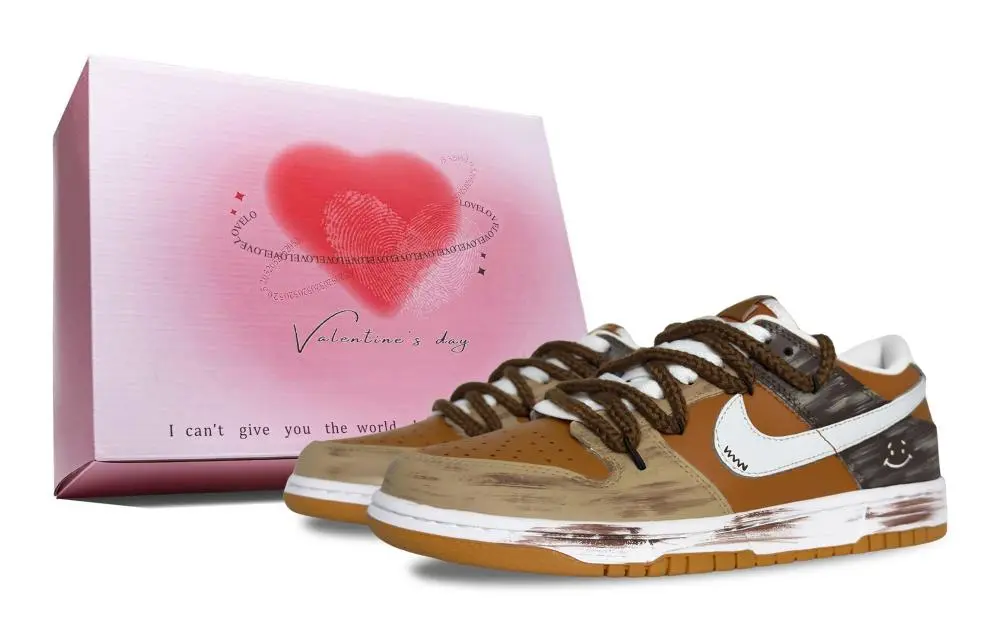 Nike Dunk Mocha Estate, Valentine's Day Special Offer Abrasion Resistant Low top Skateboard Shoes Unisex White Brown