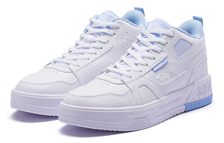 361° Anti-Slip Wear-Resistant Mid-Top Skateboard Shoes Women's White Blue