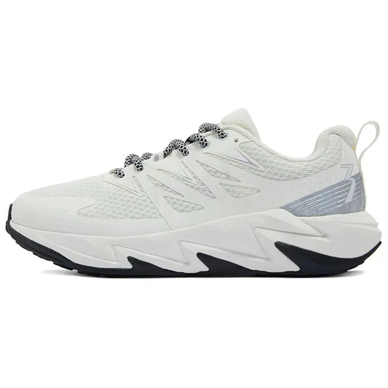361° Yushan 2 Slip-Resistant Cushioning Breathable Low-Top Casual Running Shoes Women's White Silver