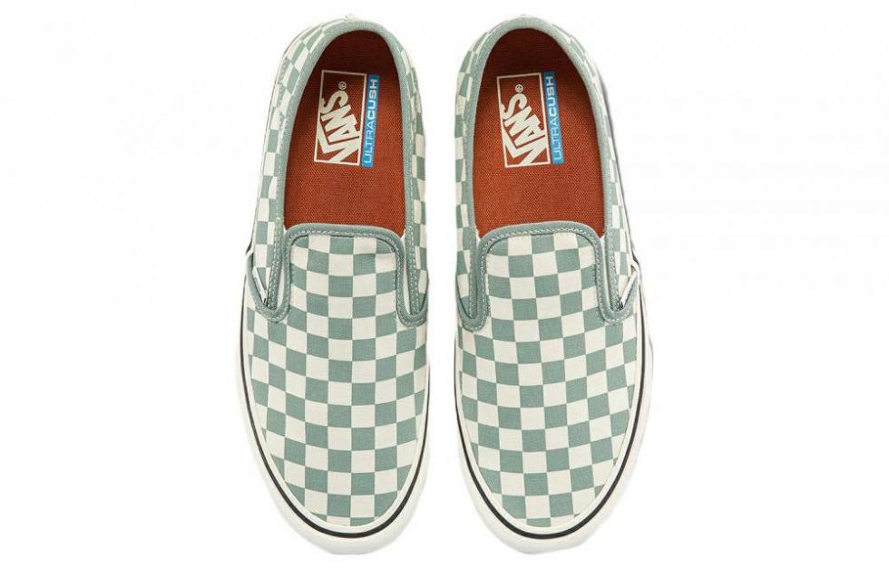 Vans Slip on Low Tops Casual Skateboarding Shoes Unisex Green White купить в интернет-магазине Yoocart с быстрой доставкой по России.