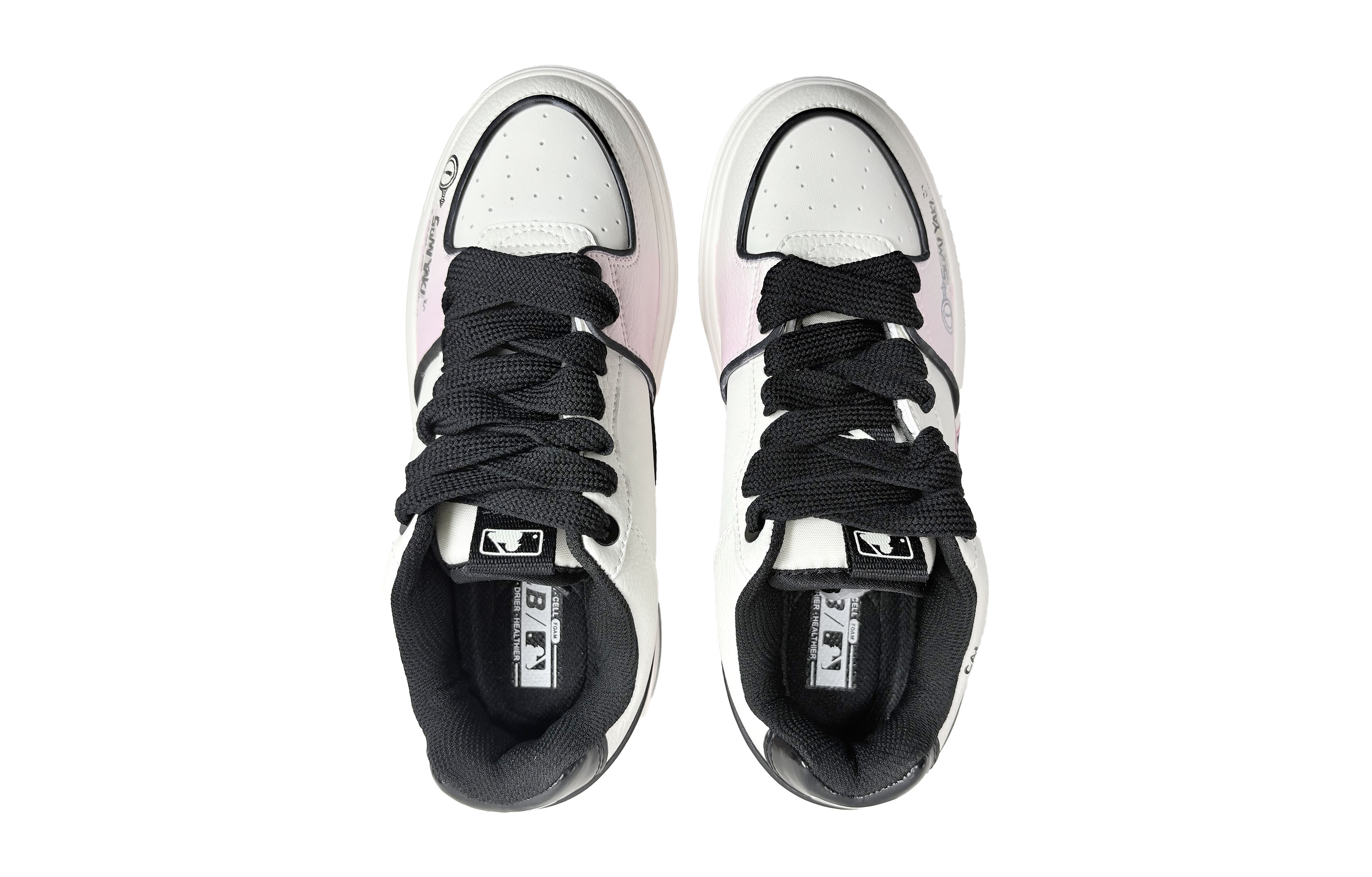 MLB Chunky Liner Yankees Princess Anti Slip Wear Resistant Low Top Skateboard Shoes Unisex White Pink