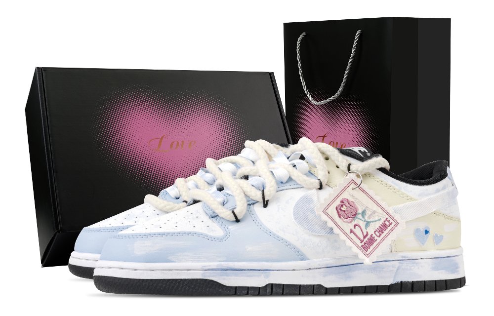 Nike Dunk Sea Salt Breath Heart Box Abrasion Resistant Low Top Skateboard Shoes Unisex Blue White