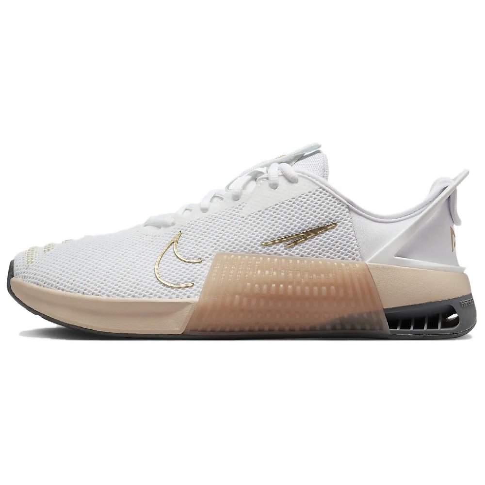 Nike Women's Metcon 9 EasyOn 'White Metallic Gold Sanddrift'