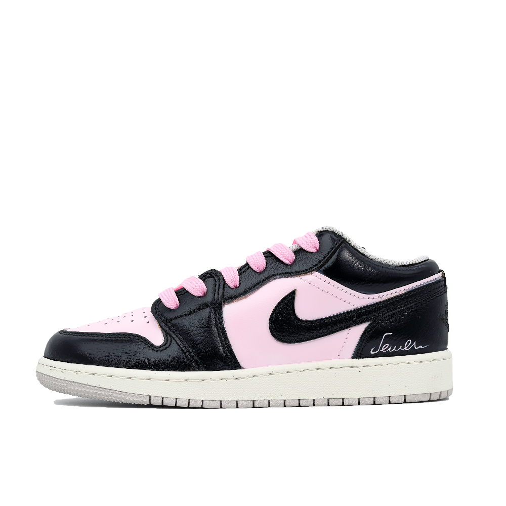 Jordan Air Jordan 1 Abrasion Resistant Low Top Vintage Basketball Shoes Women's Black Pink