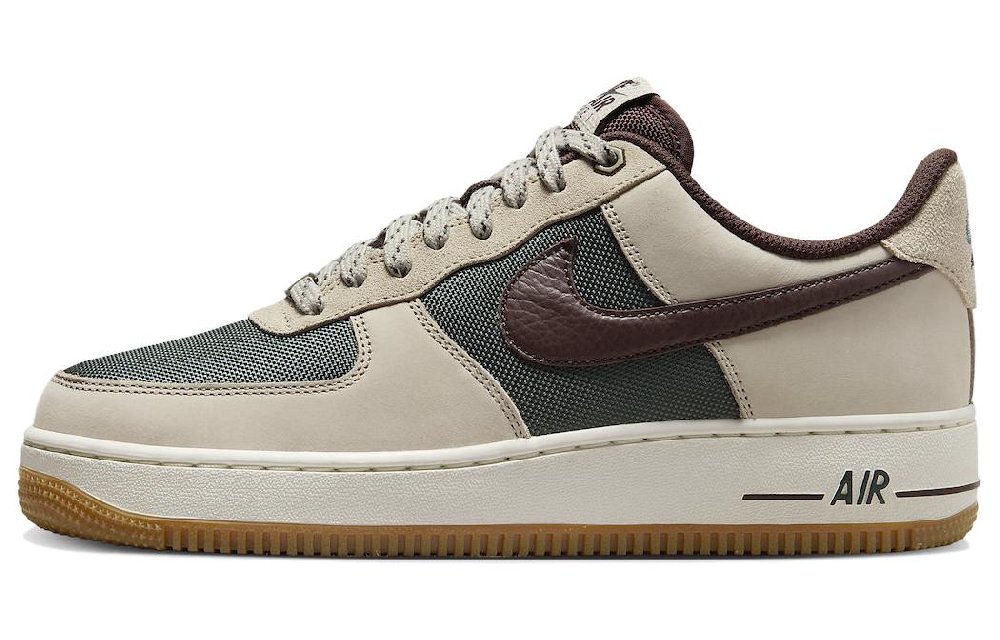 Nike Air FORCE 1 Кроссовки для скейтбординга Низкие Бежево-коричневые Мужские