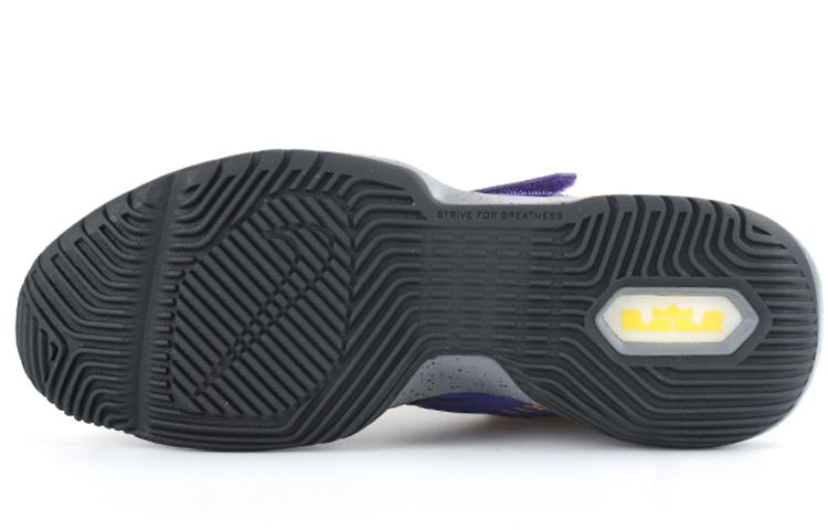Nike Ambassador 12 Lakers купить в интернет-магазине Yoocart с быстрой доставкой по России.