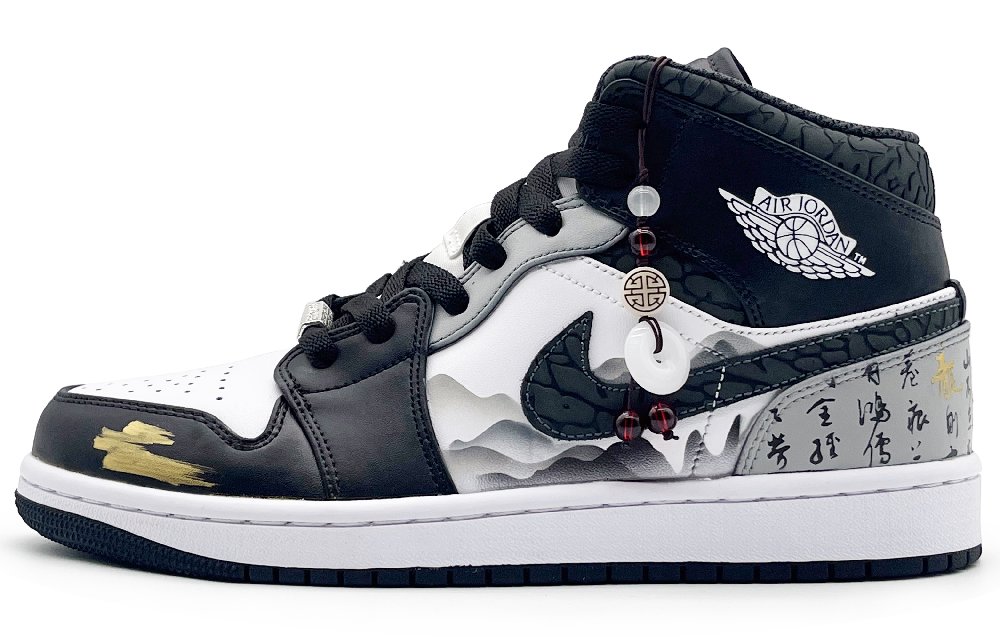 Jordan Air Jordan 1 Mid Durable Breathable High-Top Vintage Basketball Shoes Men's Black White