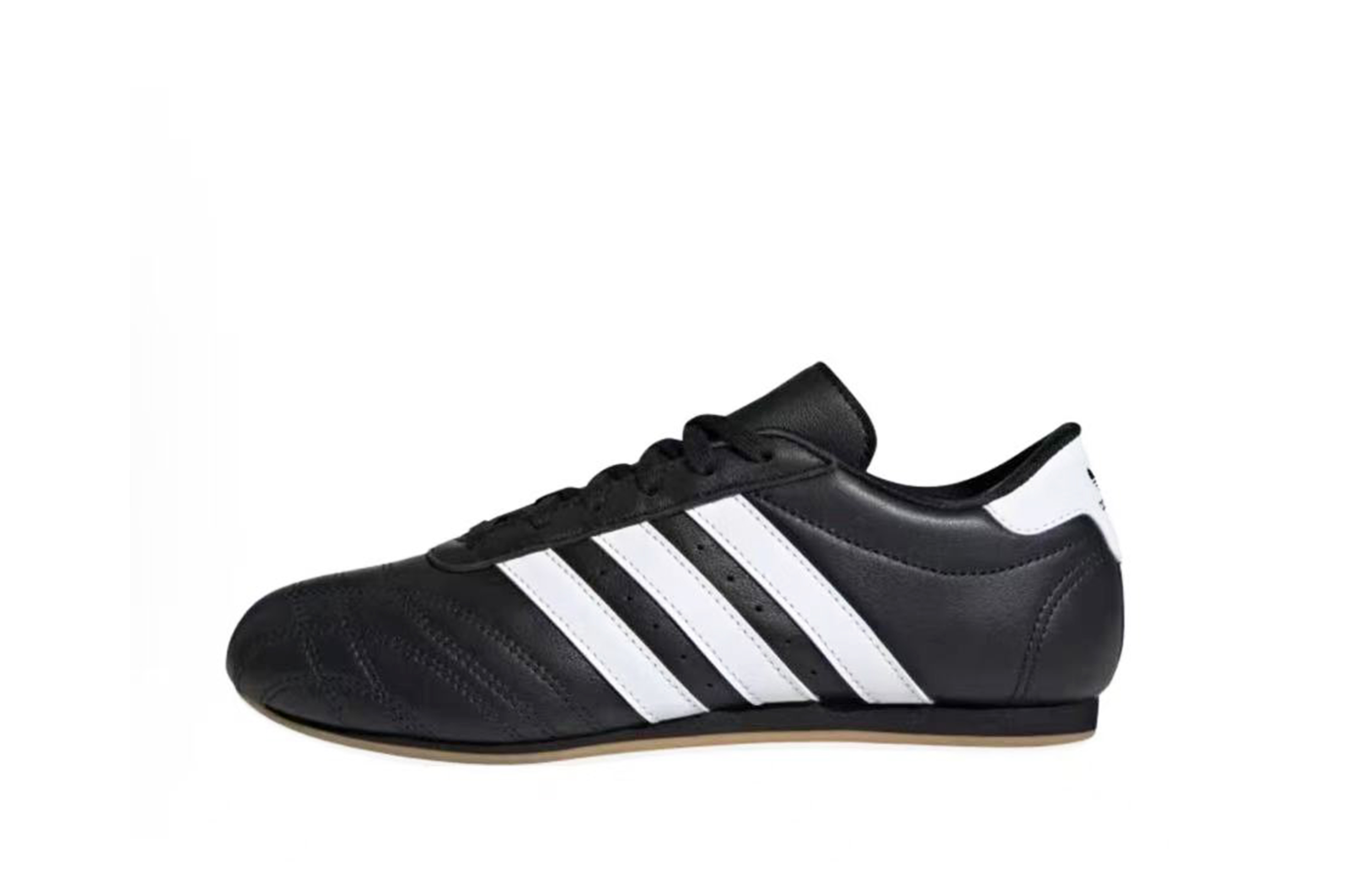 Adidas Originals Taekwondo Slip Resistant, Abrasion Resistant, Lightweight Low Top Training Shoes Women's Black White купить в интернет-магазине Yoocart с быстрой доставкой по России.