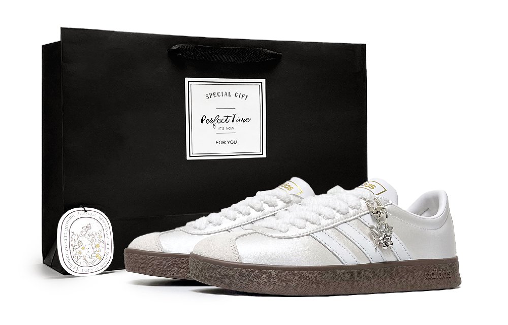 Adidas Vl Court Classic Abrasion Resistant Low Top Skateboard Shoes Unisex Silver White