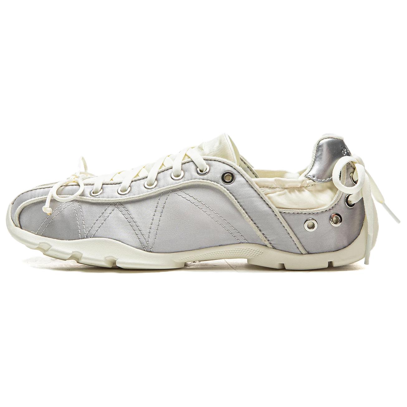 LiNing Wear resistant And Lightweight Low top Casual Shoes Women's Silver White