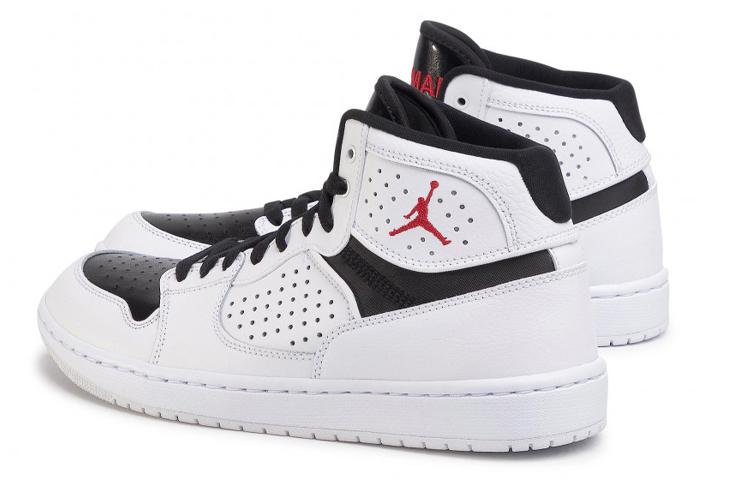 Jordan Access White Black University Red купить в интернет-магазине Yoocart с быстрой доставкой по России.