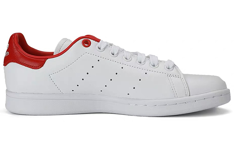 Adidas Stan Smith 'Valentine's Day' купить в интернет-магазине Yoocart с быстрой доставкой по России.