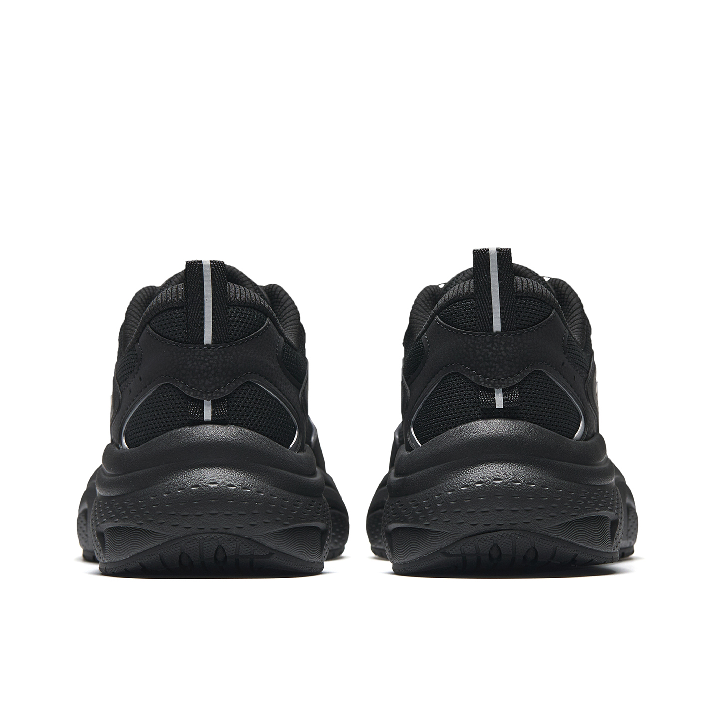 Anta Starlight 3 Low top Casual Shoes, Chunky Sneakers Men's Black Silver купить в интернет-магазине Yoocart с быстрой доставкой по России.