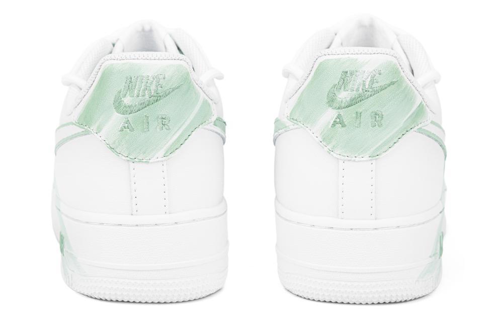 Nike Air Force 1 Slip Resistant, Abrasion Resistant, Lightweight Low Top Skateboard Shoes Women's White Green купить в интернет-магазине Yoocart с быстрой доставкой по России.